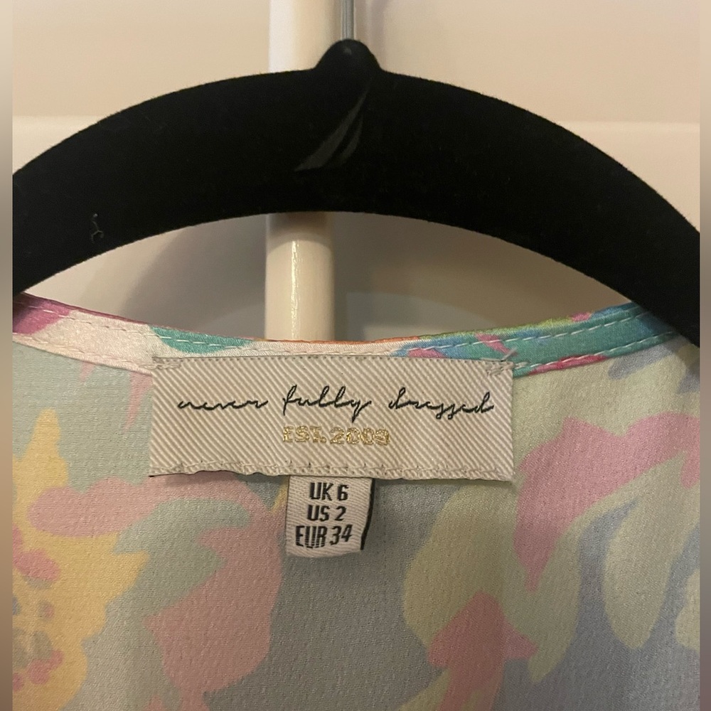 Never Fully Dressed Blossom short sleeved multi color dress - Picture 2 of 7